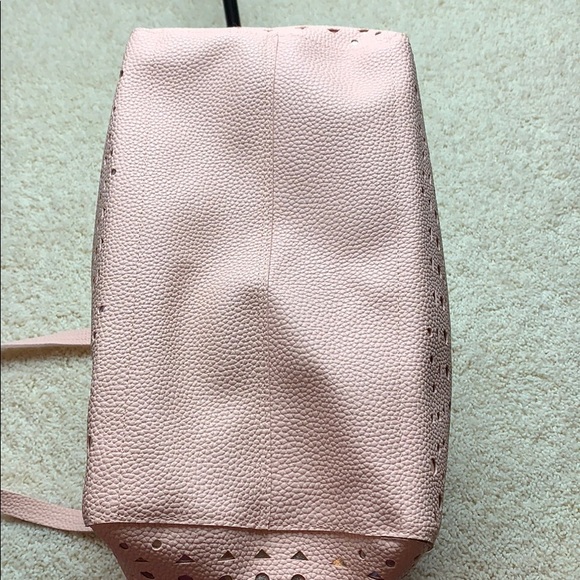 Bath & Body tote - Picture 5 of 6